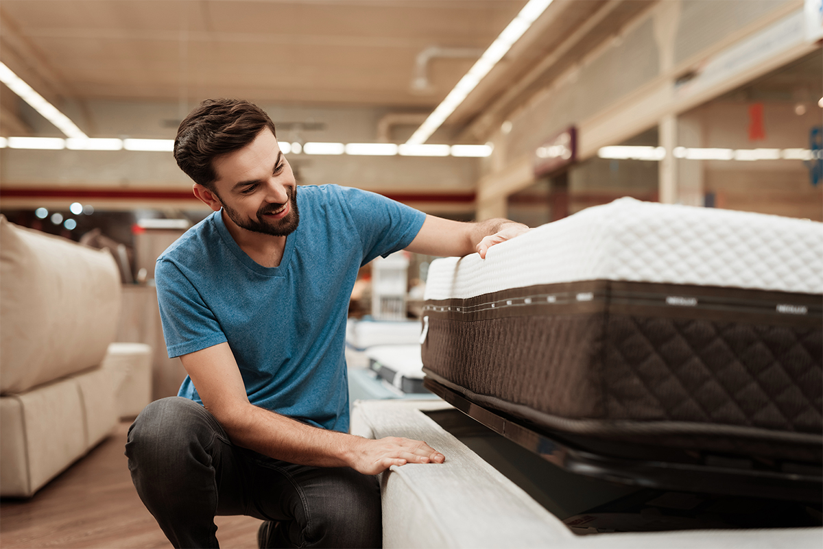 5 Ways to Avoid Getting Scammed When Buying a Mattress